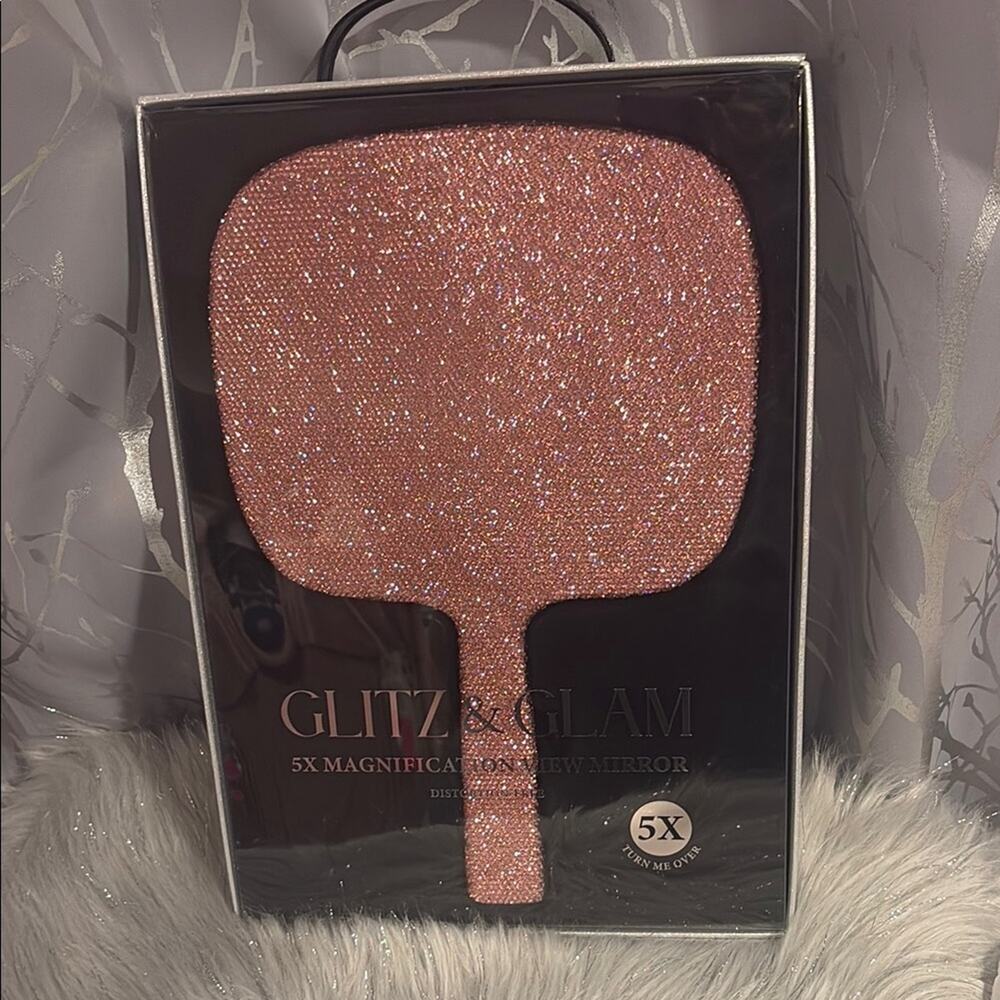 BNWT GLITZ & GLAM Christmas Holiday Viral Pink Rhinestone Handheld Mirror